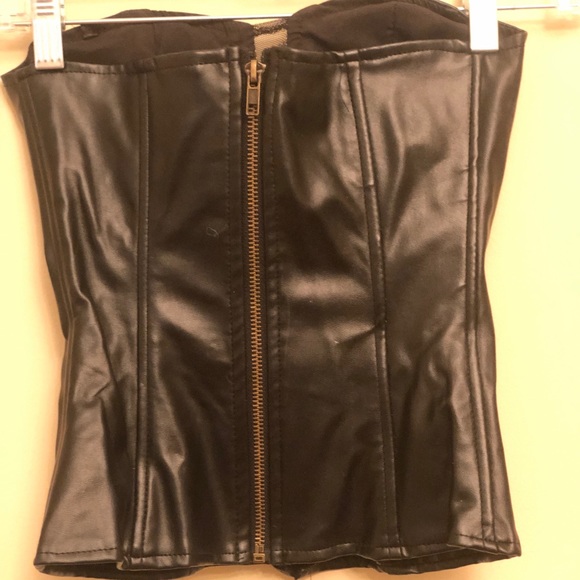 Black Leather Corset Strapless Top - Picture 3 of 4